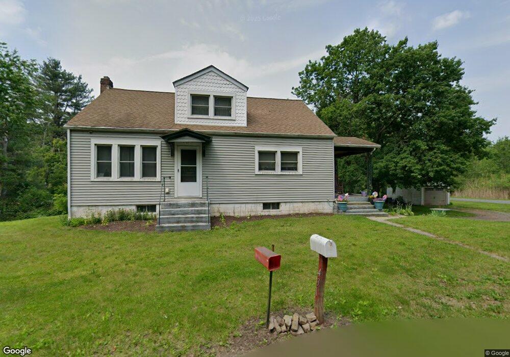 431 Pleasant Valley Rd, New Ringgold, PA 17960 - photo 1