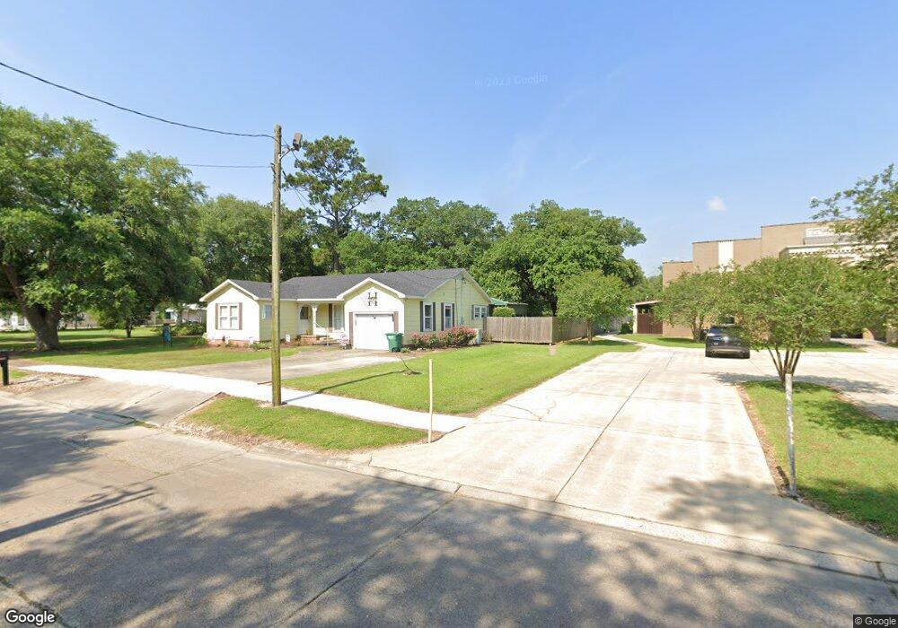 409 S Sarah St, Welsh, LA 70591 - photo 1