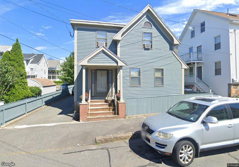 11 Chase St, Beverly, MA 01915 - photo 1