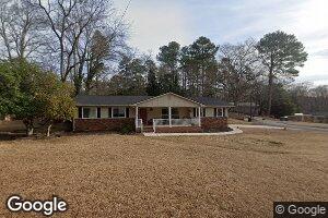 135 Holly Ln, Athens, GA 30606