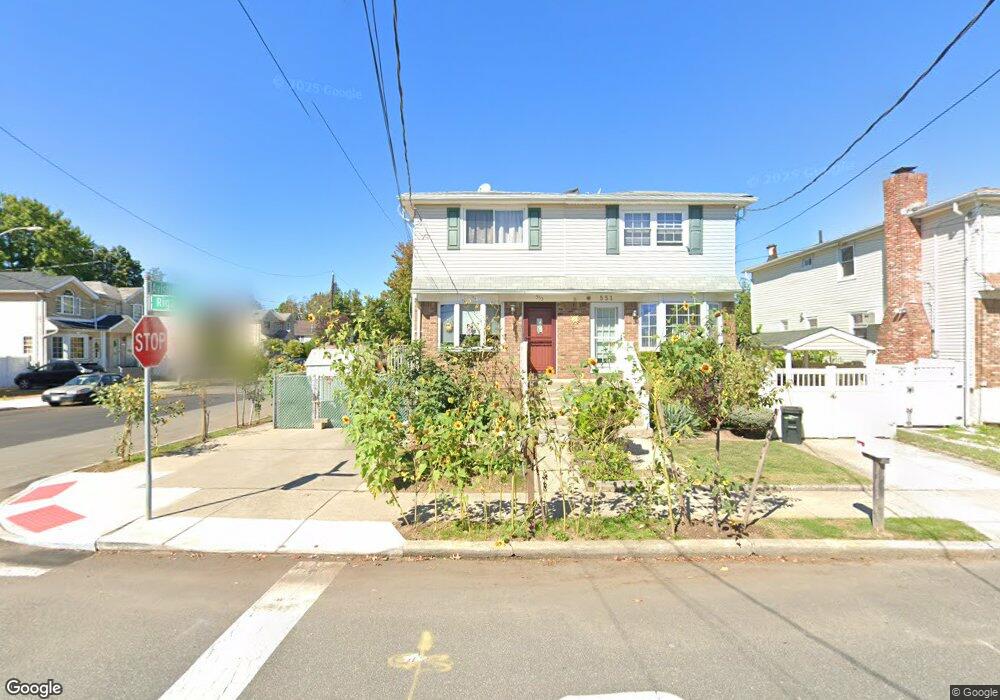 553 Riga St, Staten Island, NY 10306 - photo 1