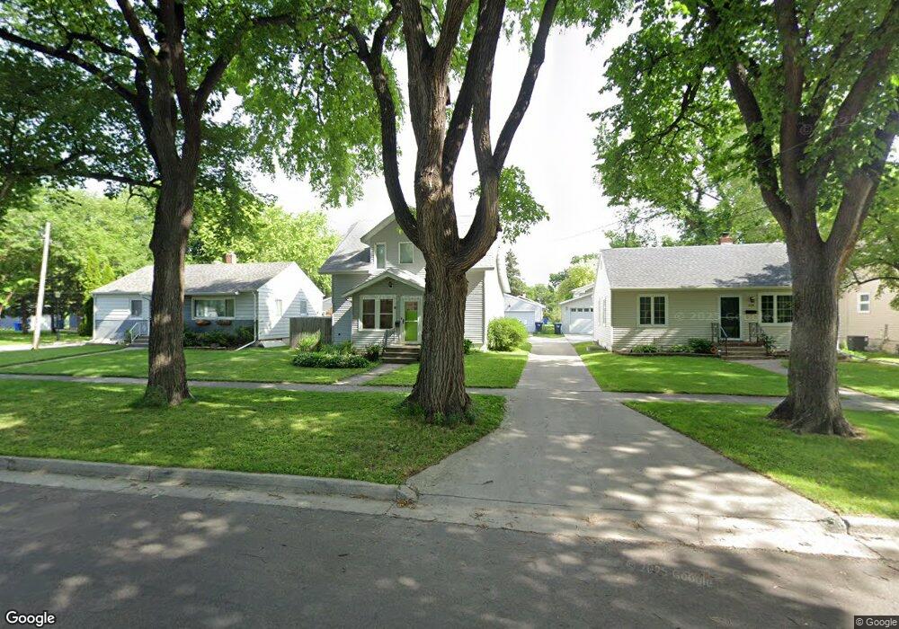 1441 10th Ave S, Fargo, ND 58103 - photo 1