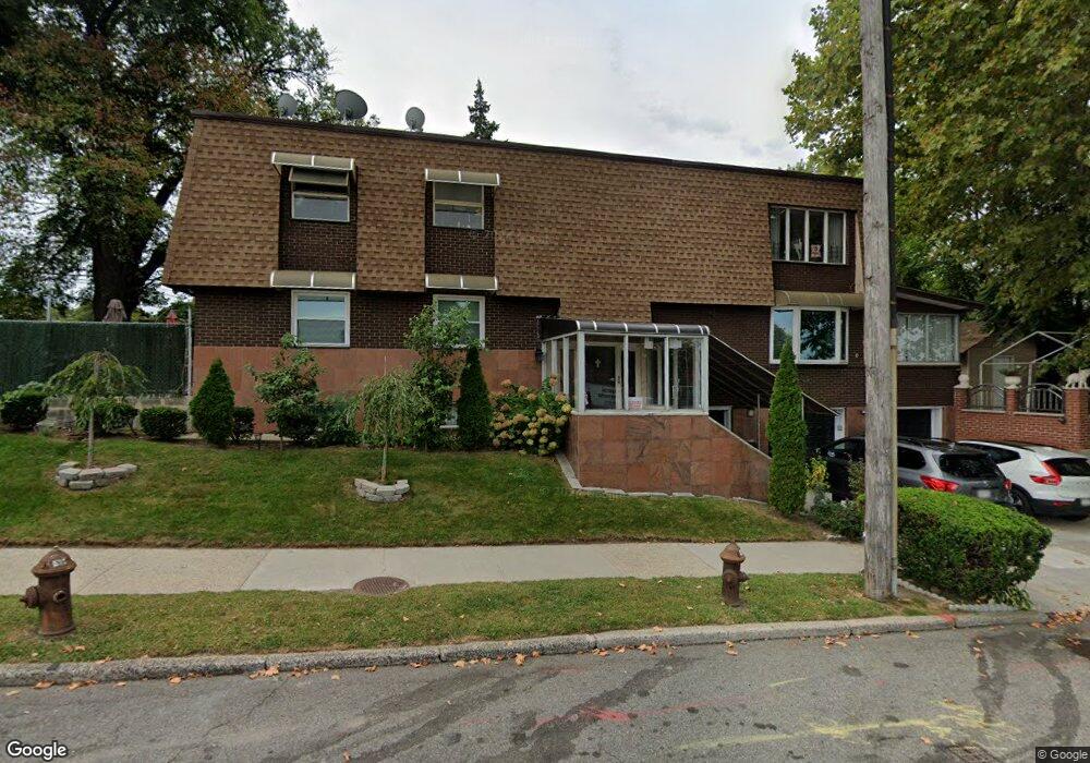 13052 Horace Harding Expy, Flushing, NY 11367 - photo 1