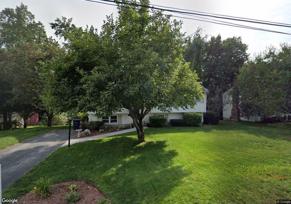 45 Macdonald Dr, Nashua, NH 03062 - photo 1