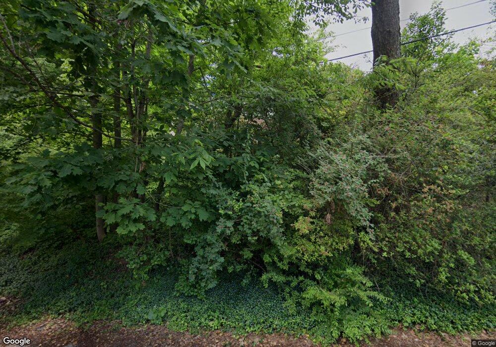 2006 Skyline Rd, Towson, MD 21204 - photo 1