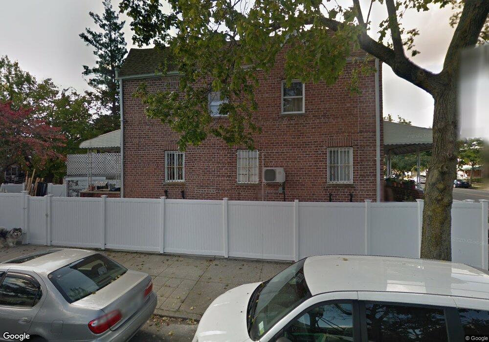 16448 73rd Ave, Fresh Meadows, NY 11366 - photo 1