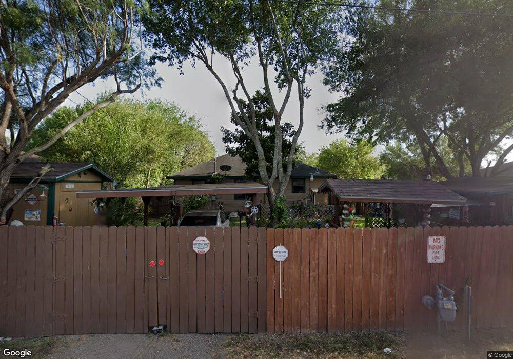 704 E Eller Ave, Pharr, TX 78577 - photo 1