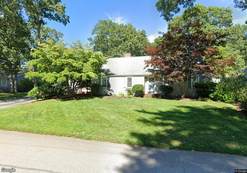 14 Fireside Dr, Barrington, RI 02806 - photo 1