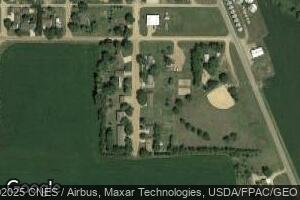 211 S Oak St, Wanda, MN 56294