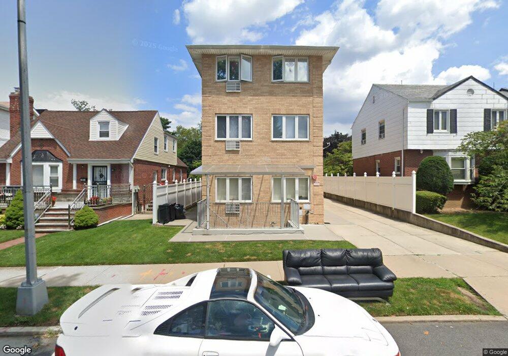 6957 185th St unit 2A, Fresh Meadows, NY 11365 - photo 1