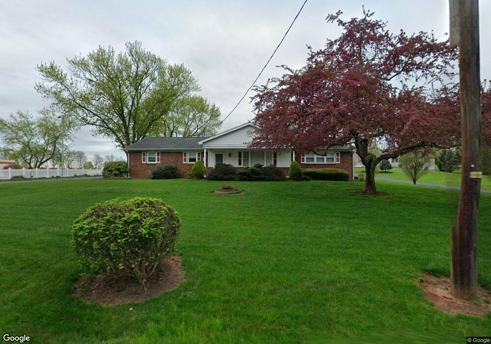 1329 Red Run Rd, Stevens, PA 17578 - photo 1