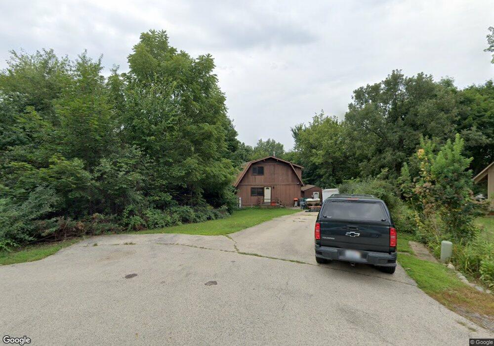 159 Castlewood Dr, Carpentersville, IL 60110 - photo 1