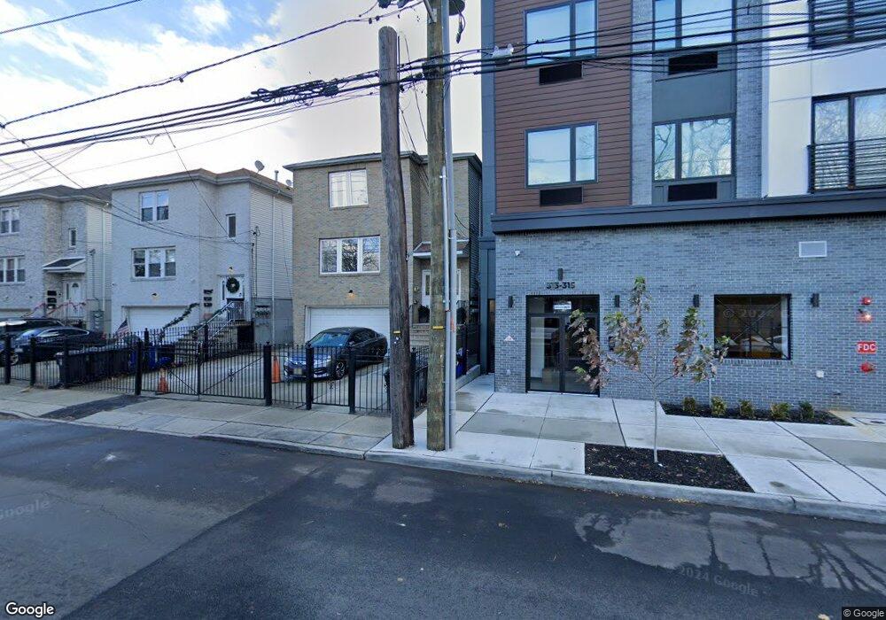 317 Lake St unit 3, Newark, NJ 07104 - photo 1