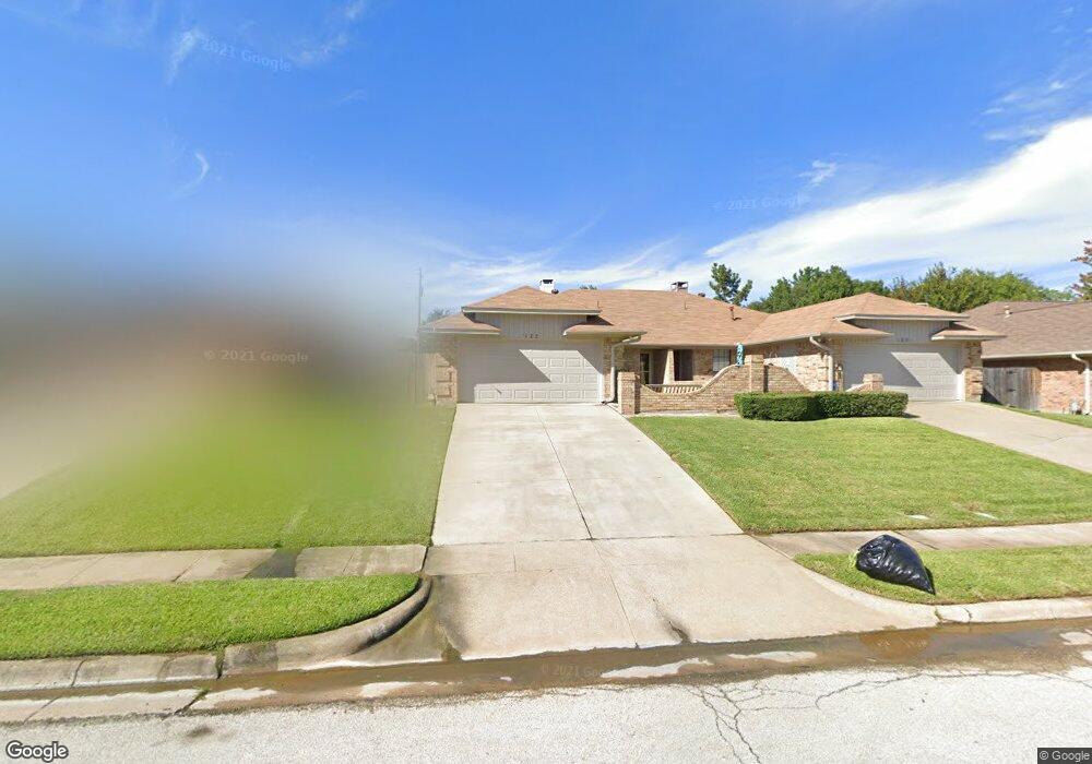 122 Mountain View Dr, Bedford, TX 76021 - photo 1