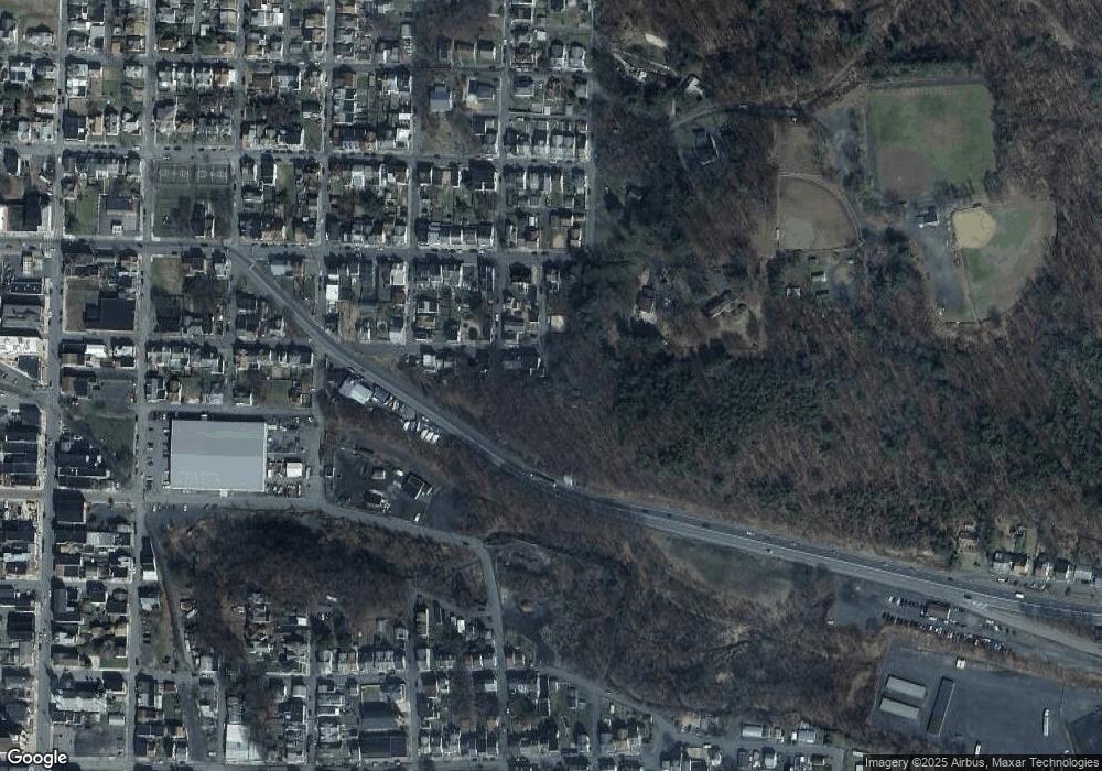 1012 E Commerce St, Shamokin, PA 17872 - photo 1