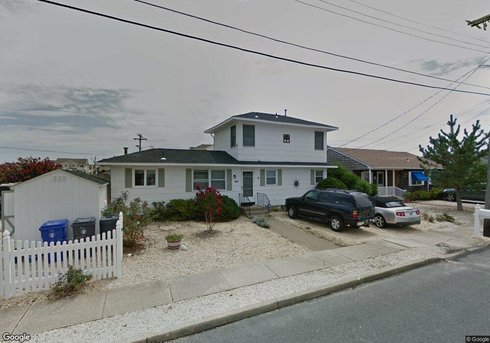 422 Coral Gables Dr, Lavallette, NJ 08735 - photo 1