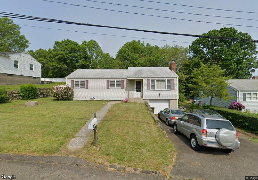 40 Ridgevale Place, Bridgeport, CT 06610 - photo 1