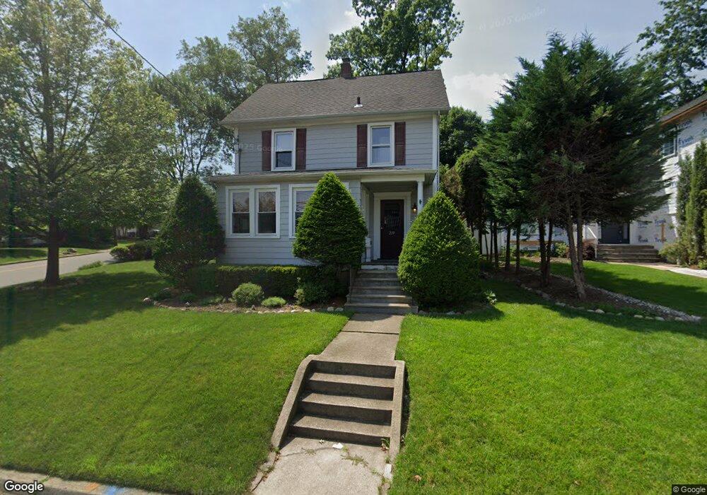 219 Jefferson Ave, Tenafly, NJ 07670 - photo 1