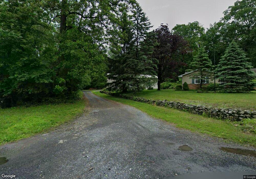 7111 Corning Rd, Zionsville, PA 18092 - photo 1