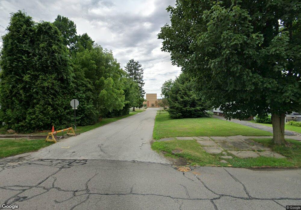 782 E St unit 400, La Porte, IN 46350 - photo 1