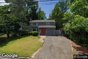 16 Campbell St, Waldwick, NJ 07463