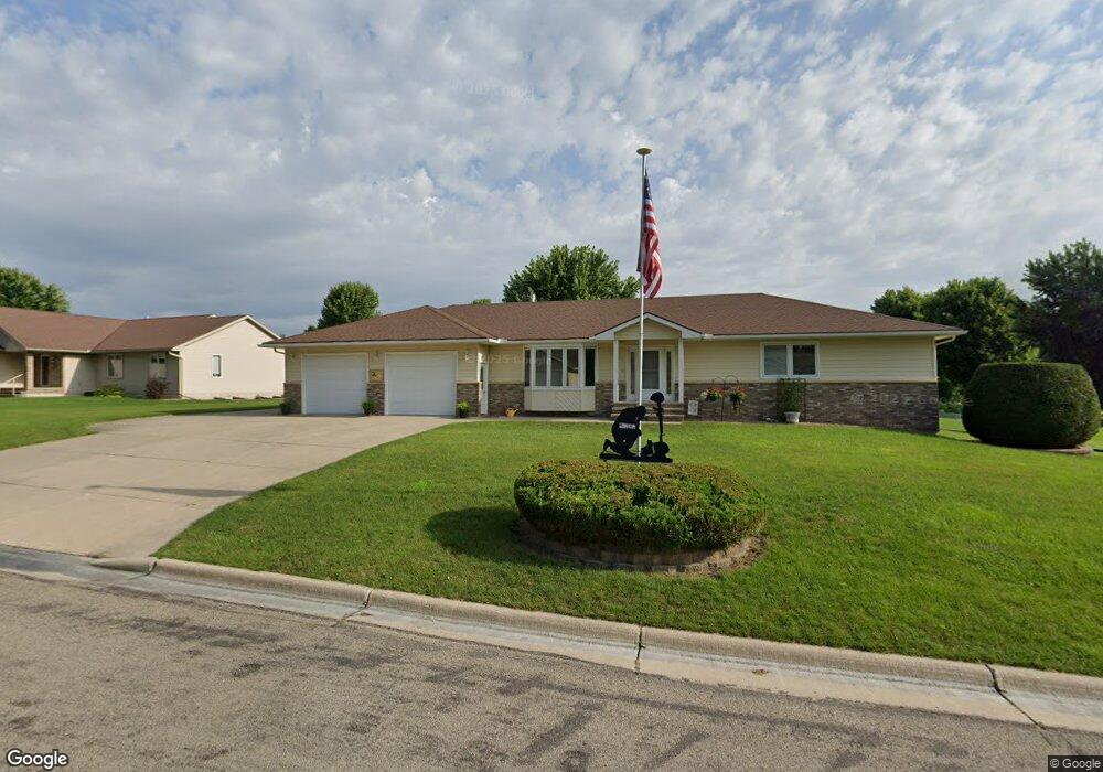 1109 Allan Dr, Albert Lea, MN 56007 - photo 1