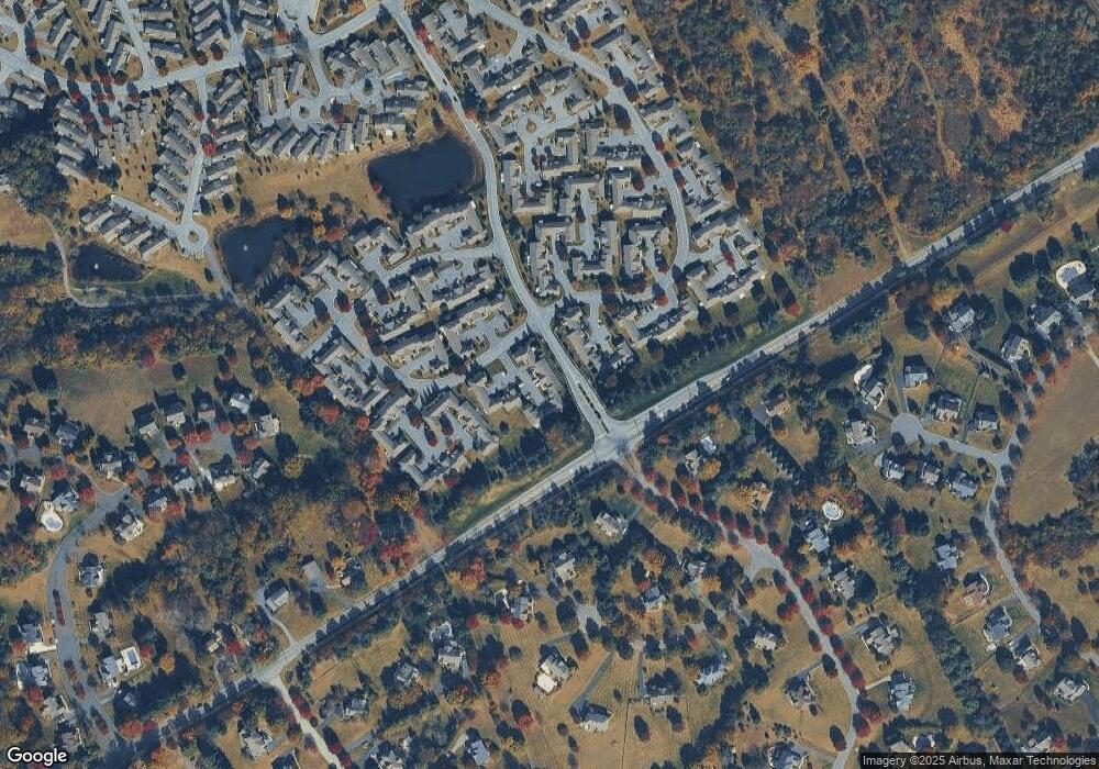 3 W Hunt Master Hollow unit 133, Glen Mills, PA 19342 - photo 1