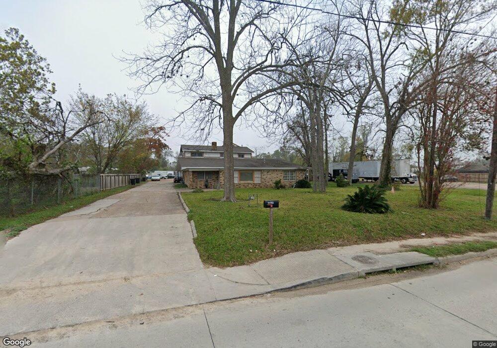 2110 W Little York Rd, Houston, TX 77091 - photo 1