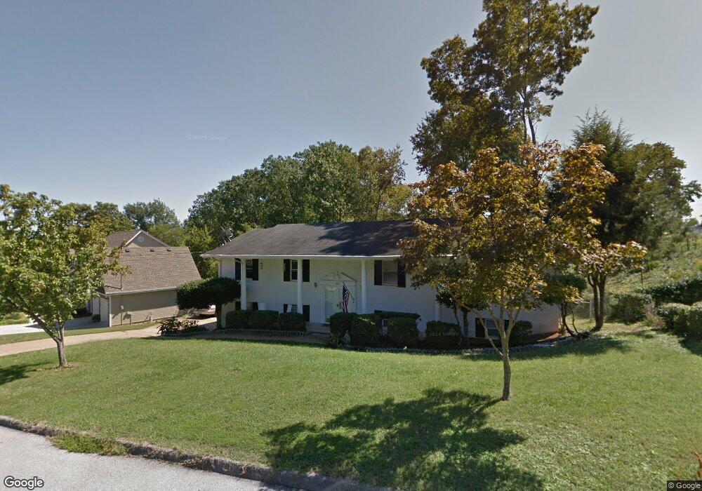 912 Sherry Cir unit 3, Hixson, TN 37343 - photo 1