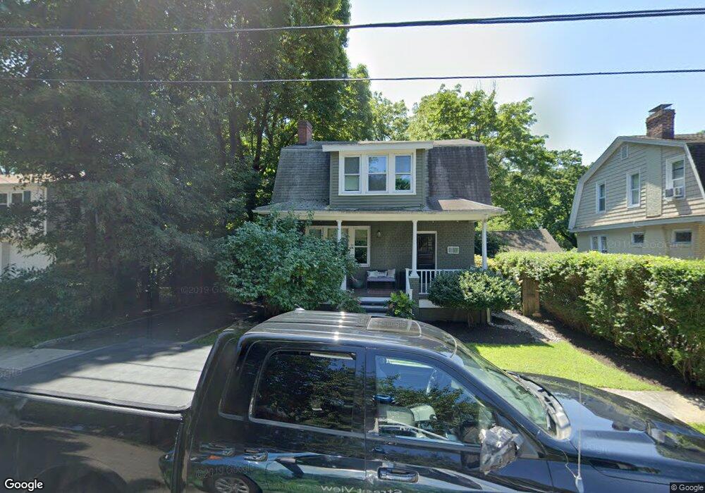 53 Edgewood Place, Fairfield, CT 06825 - photo 1