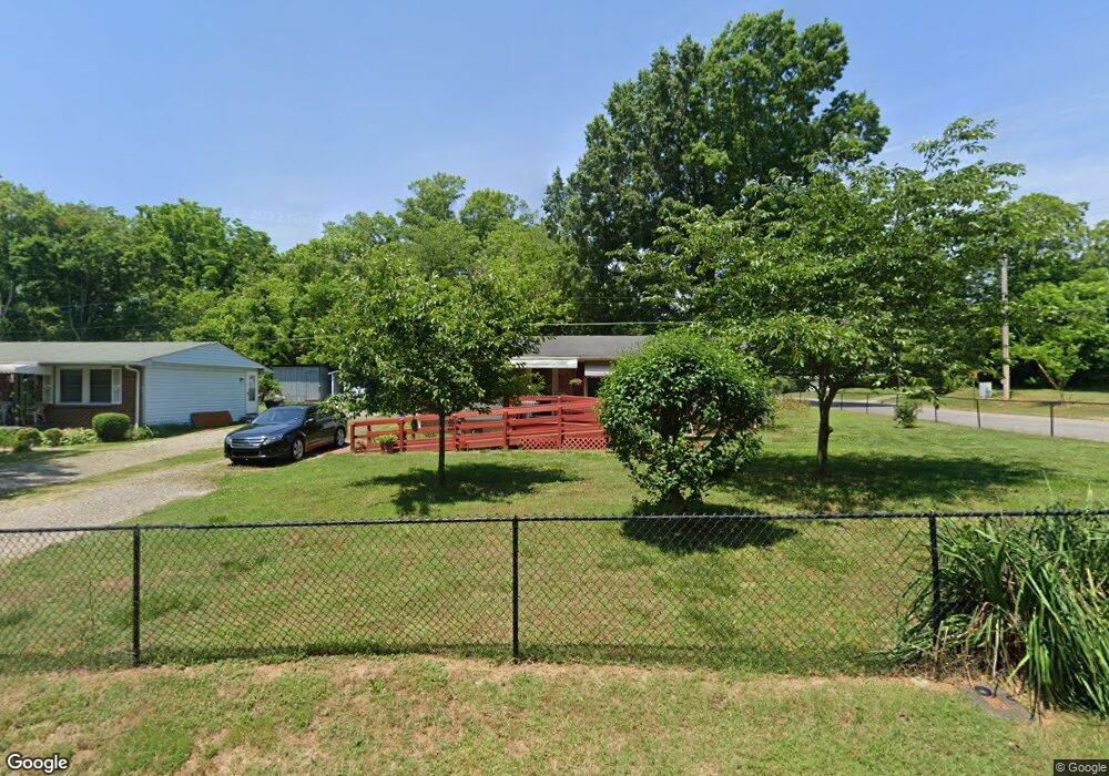 1204 Suncrest Ave, Statesville, NC 28677 - photo 1
