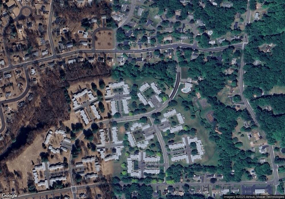 114 Ambassador Dr unit A, Manchester, CT 06042 - photo 1