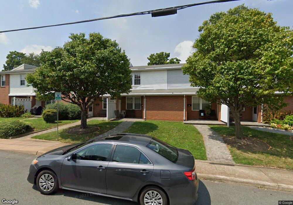 921 Forest St, Charlottesville, VA 22903 - photo 1