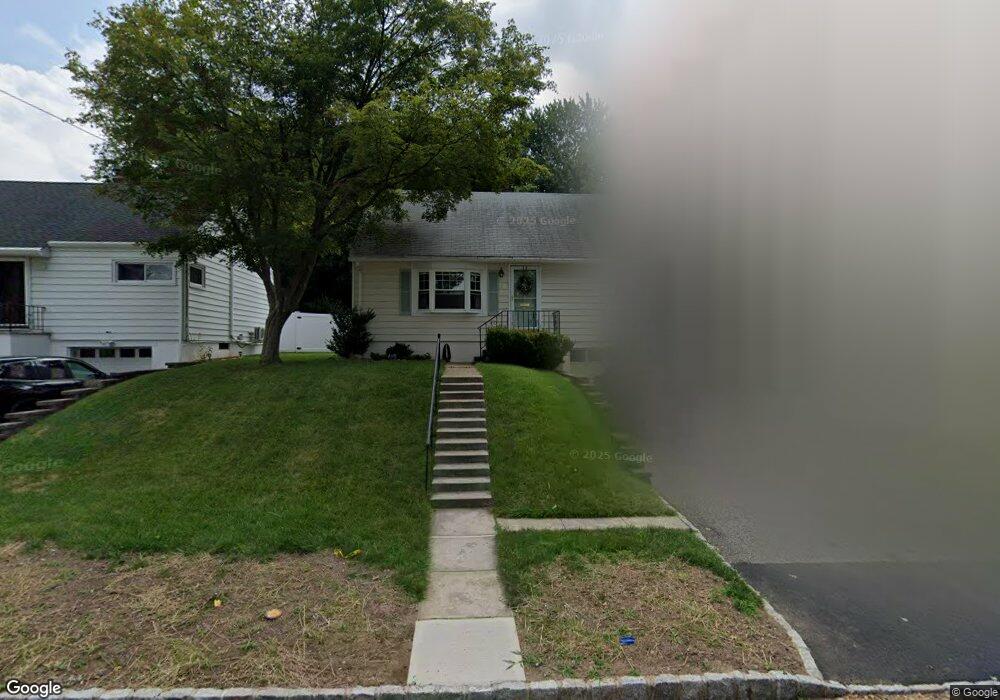 14 Phyllis Rd, West Orange, NJ 07052 - photo 1