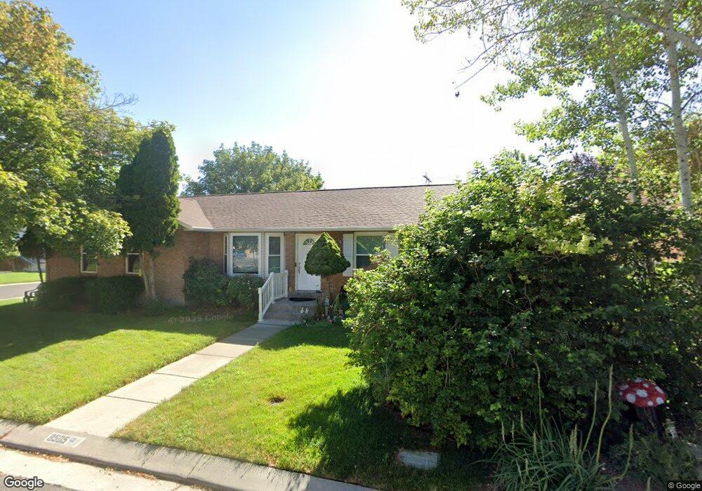 8505 S 2340 W, West Jordan, UT 84088 - photo 1