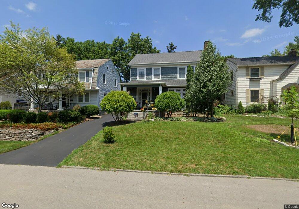 134 Winthrop Rd, Columbus, OH 43214 - photo 1