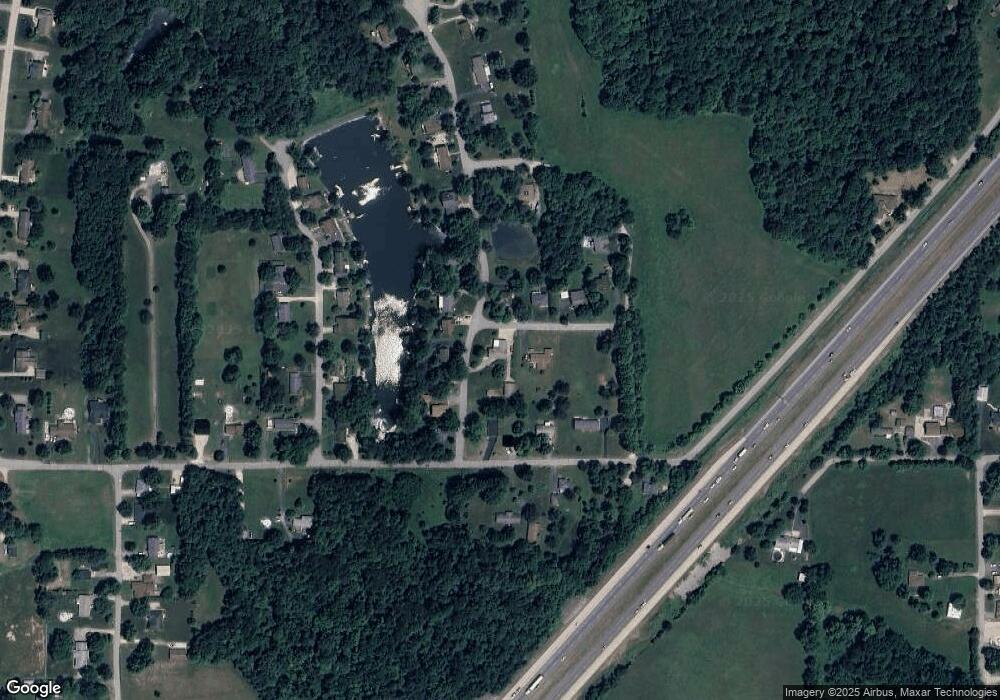 1502 Lakeland Dr, Georgetown, IN 47122 - photo 1