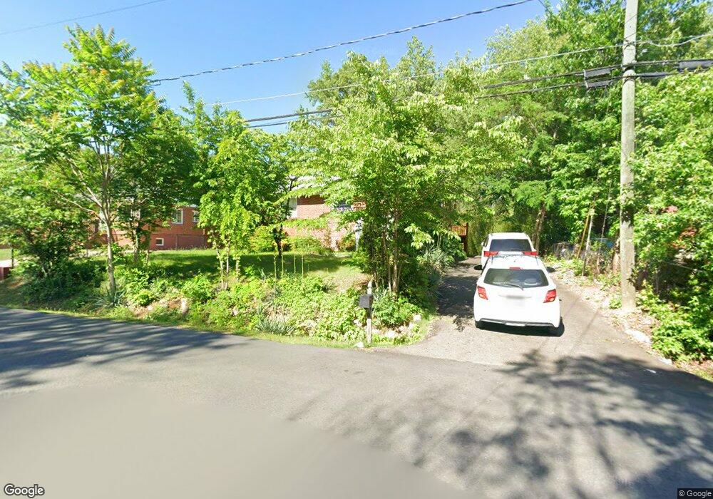 16013 Crest Dr, Woodbridge, VA 22191 - photo 1