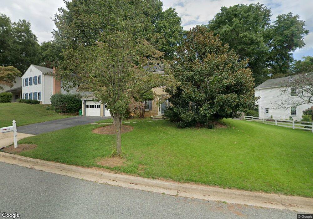 14 Redding Ridge Dr, Gaithersburg, MD 20878 - photo 1