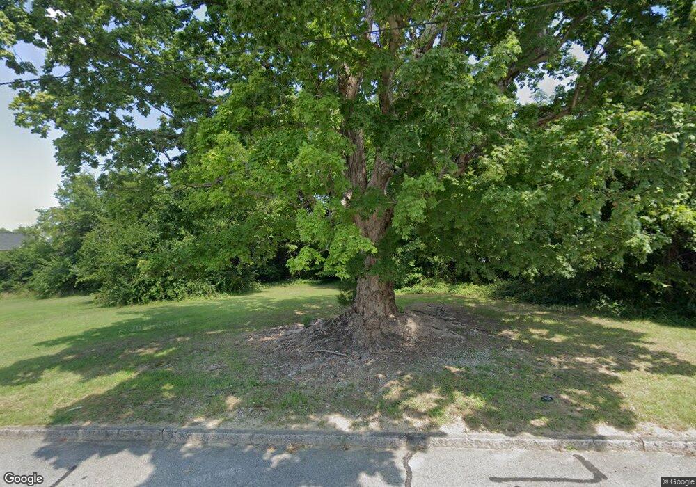 907 Sharon St, High Point, NC 27260 - photo 1