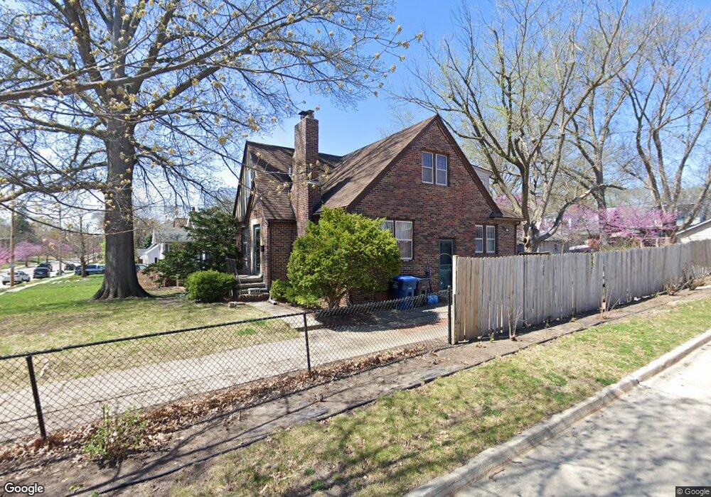 4203 Franklin Ave, Des Moines, IA 50310 - photo 1