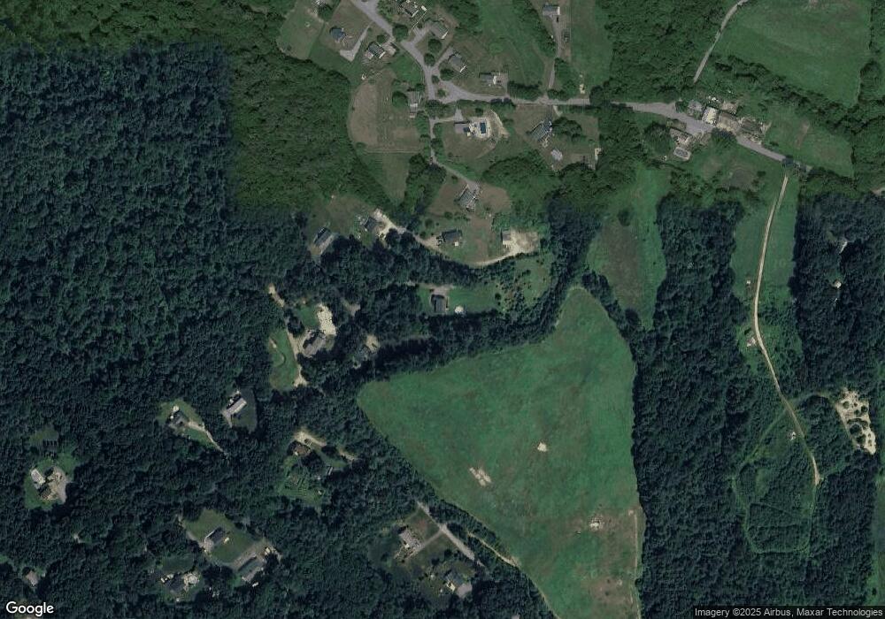 261 Oakham Rd, Barre, MA 01005 - photo 1