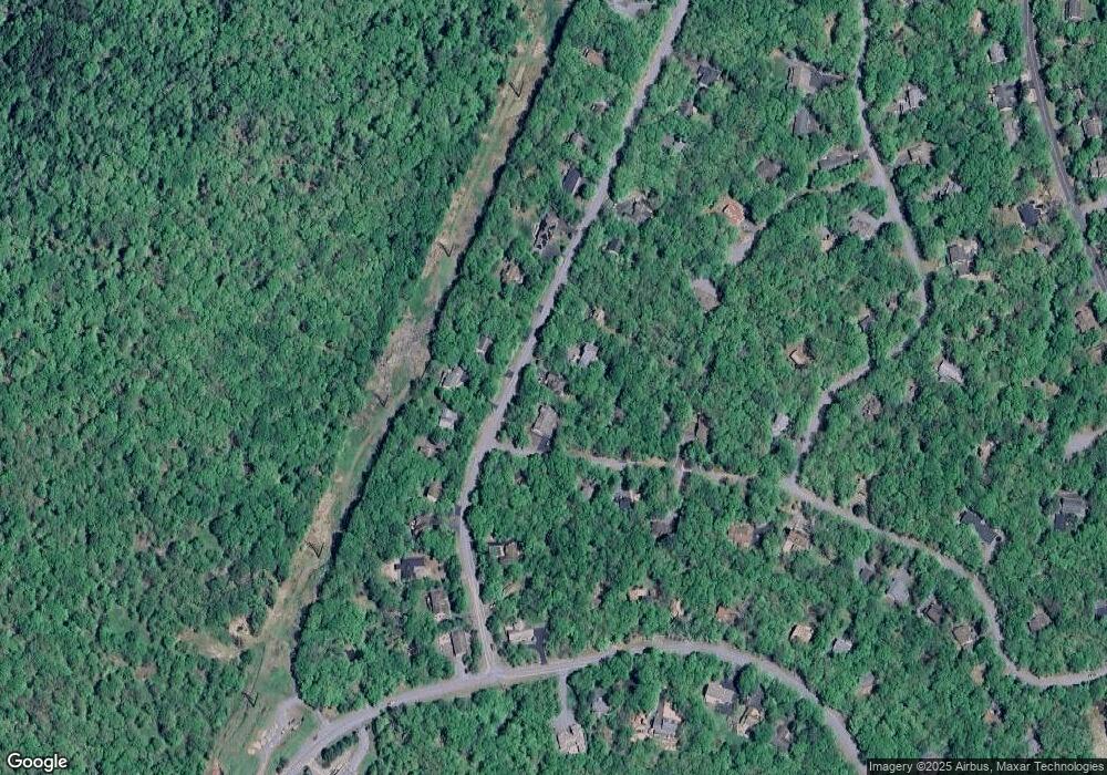 343 Surrey Dr, Hawley, PA 18428 - photo 1