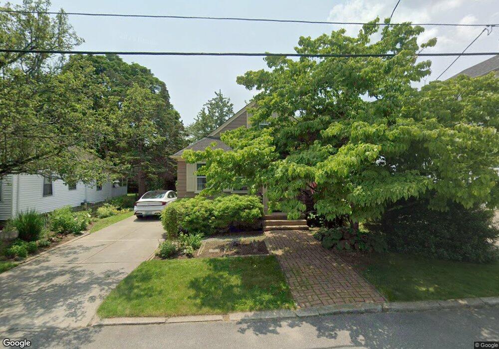 28 Cavalry St, Cranston, RI 02920 - photo 1