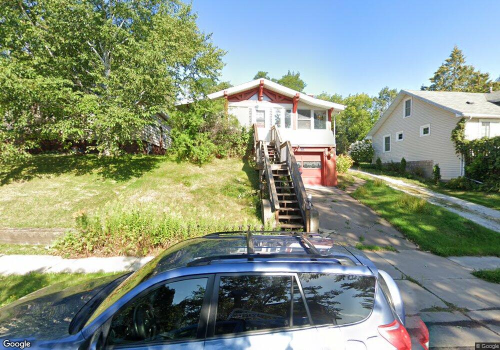 2715 Jefferson St, Duluth, MN 55812 - photo 1