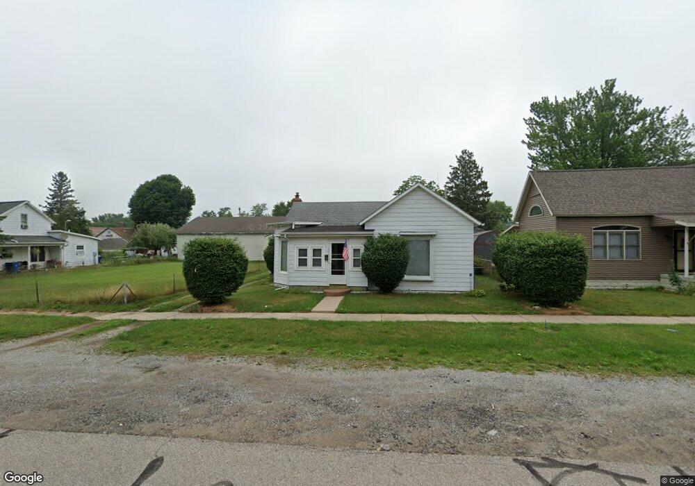 407 Van Buren St, Walkerton, IN 46574 - photo 1