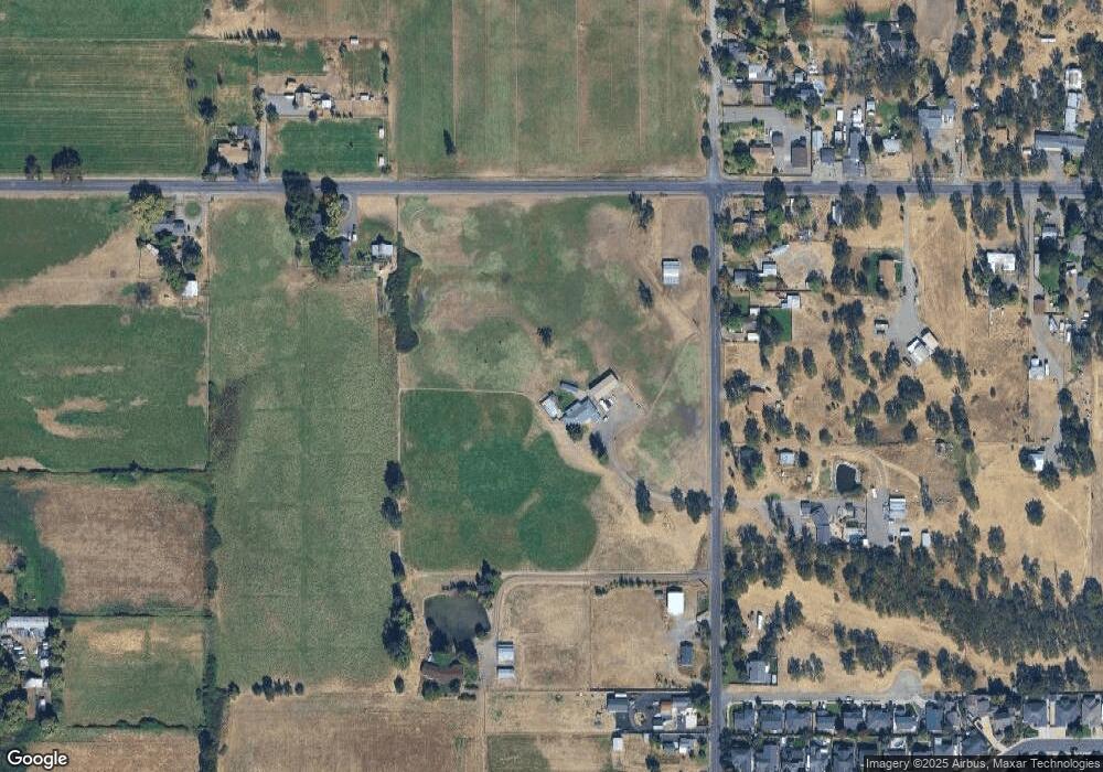 5333 Gebhard Rd, Central Point, OR 97502 - photo 1