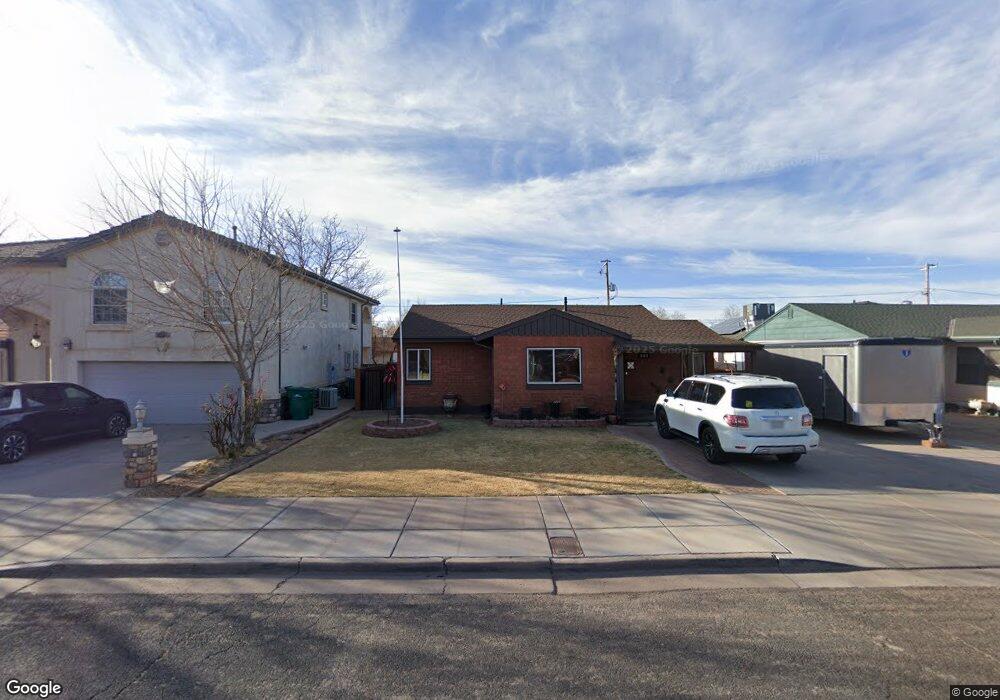 323 W Gilmore St, Winslow, AZ 86047 - photo 1