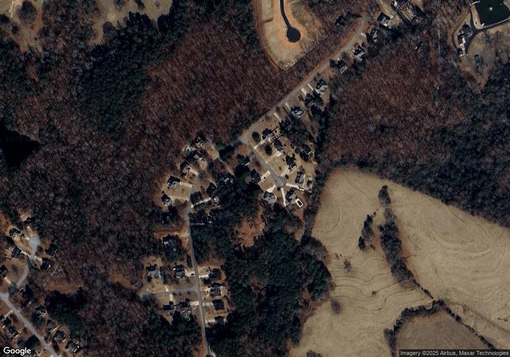 593 Cantebury Ln unit 1, Winder, GA 30680 - photo 1