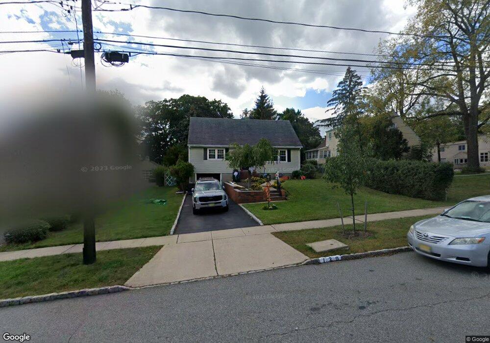 129 Personette Ave, Verona, NJ 07044 - photo 1